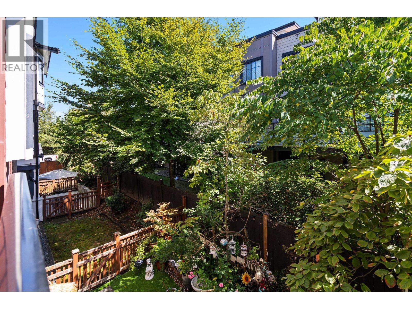 4 188 WOOD STREET, New Westminster
