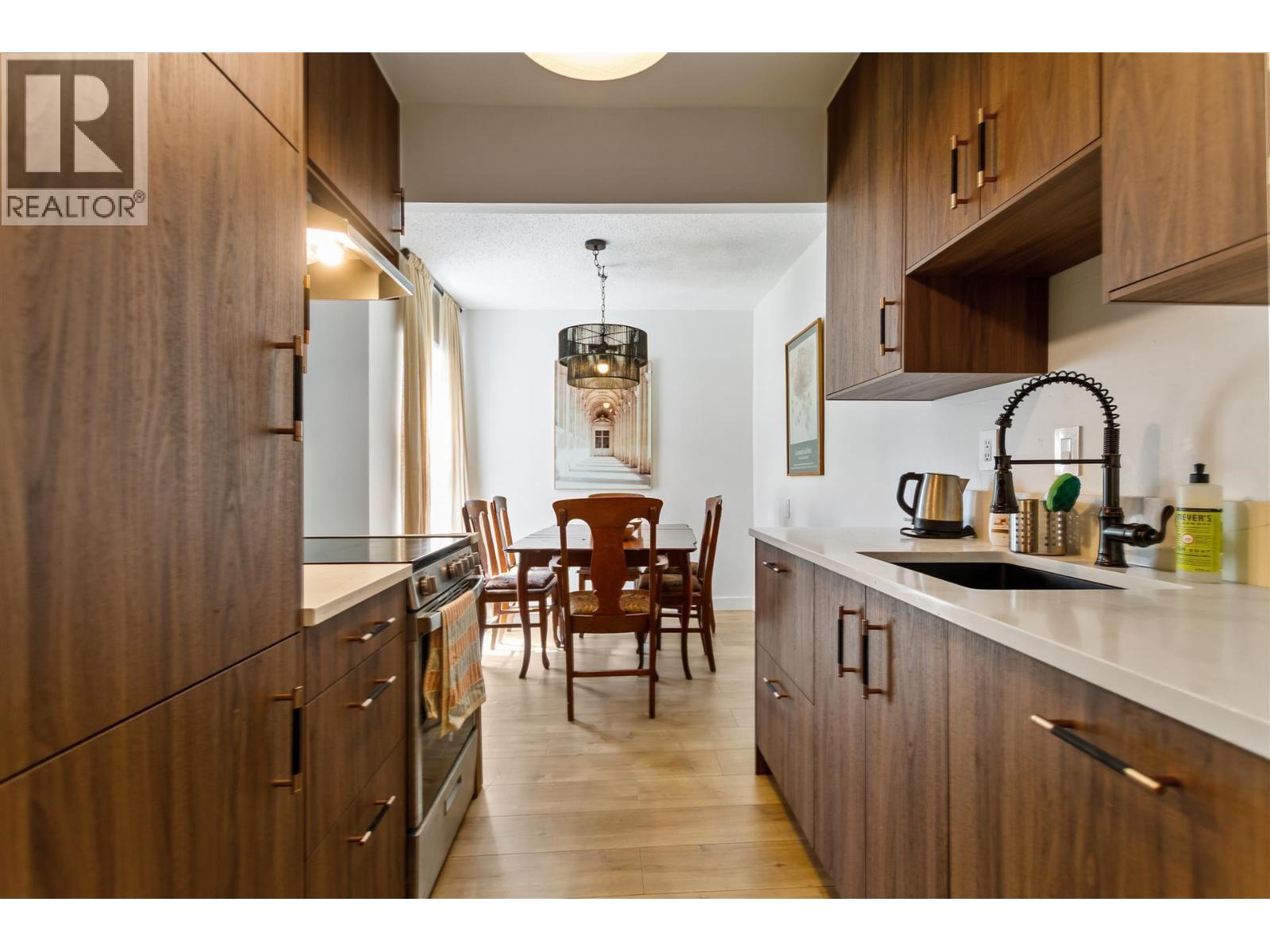 204 2240 WALL STREET, Vancouver