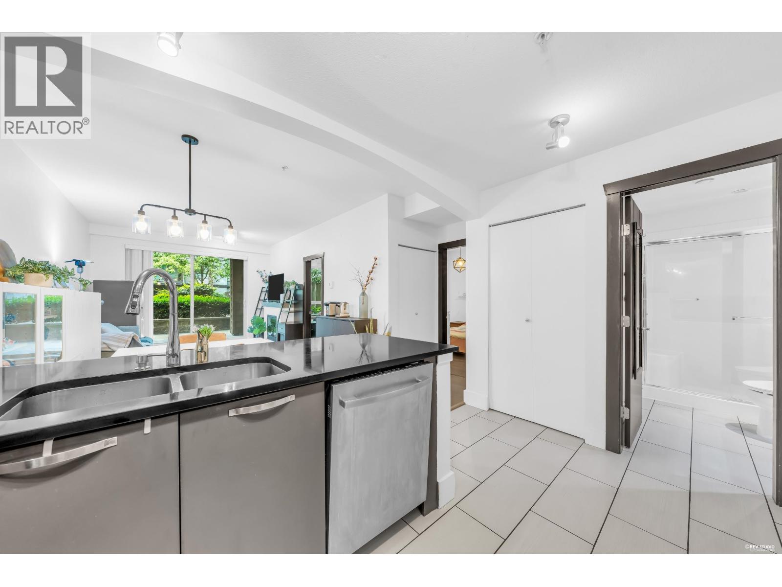 110 7488 BYRNEPARK WALK, Burnaby