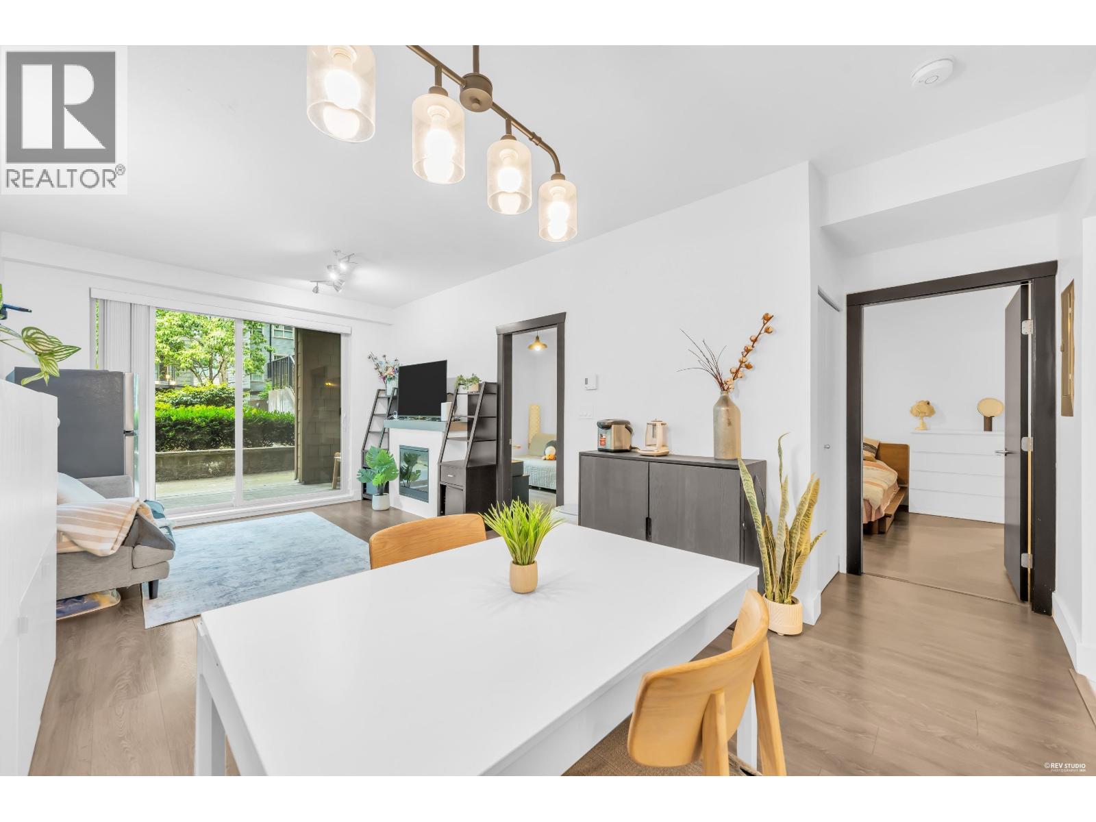 110 7488 BYRNEPARK WALK, Burnaby