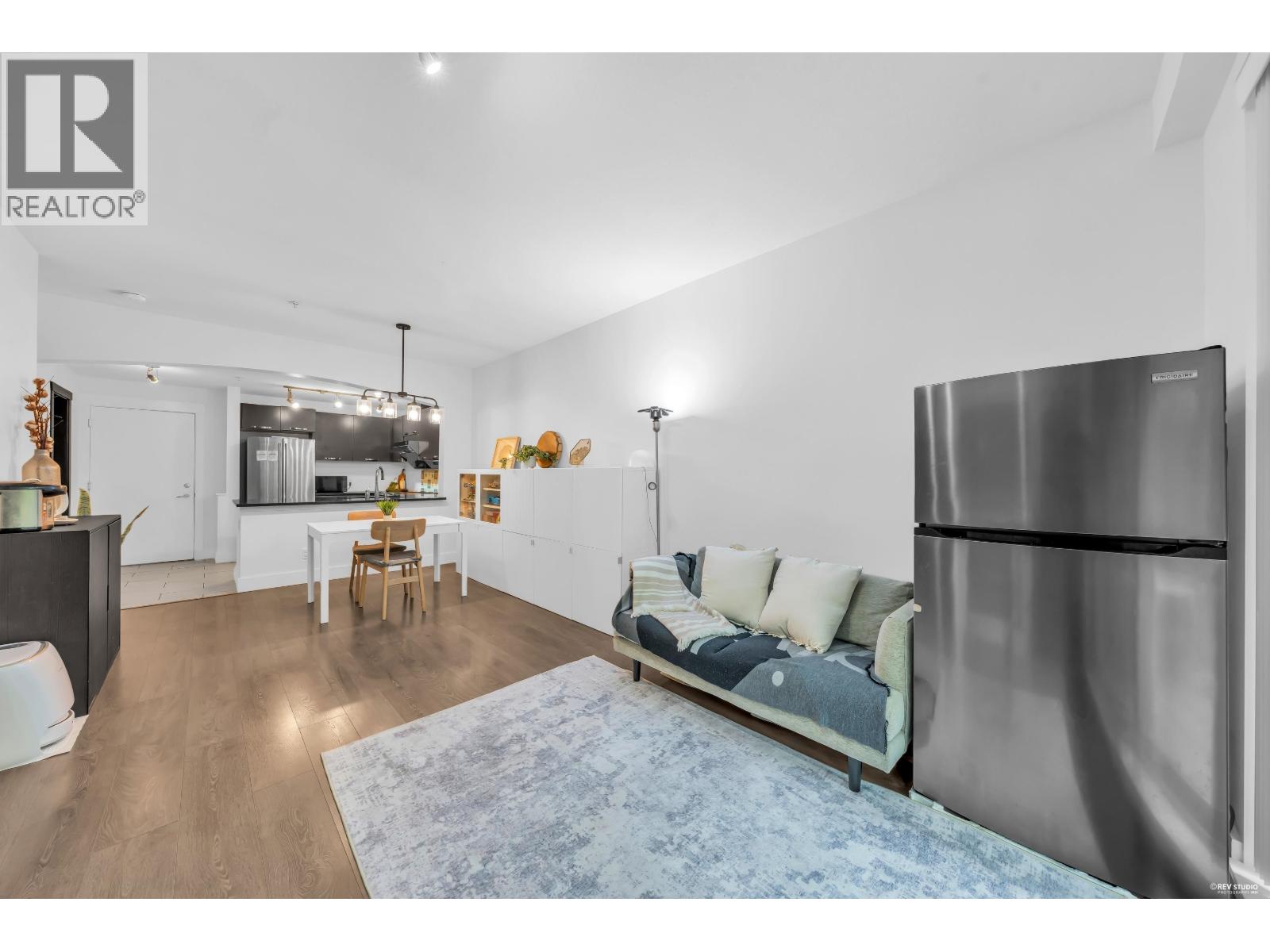 110 7488 BYRNEPARK WALK, Burnaby