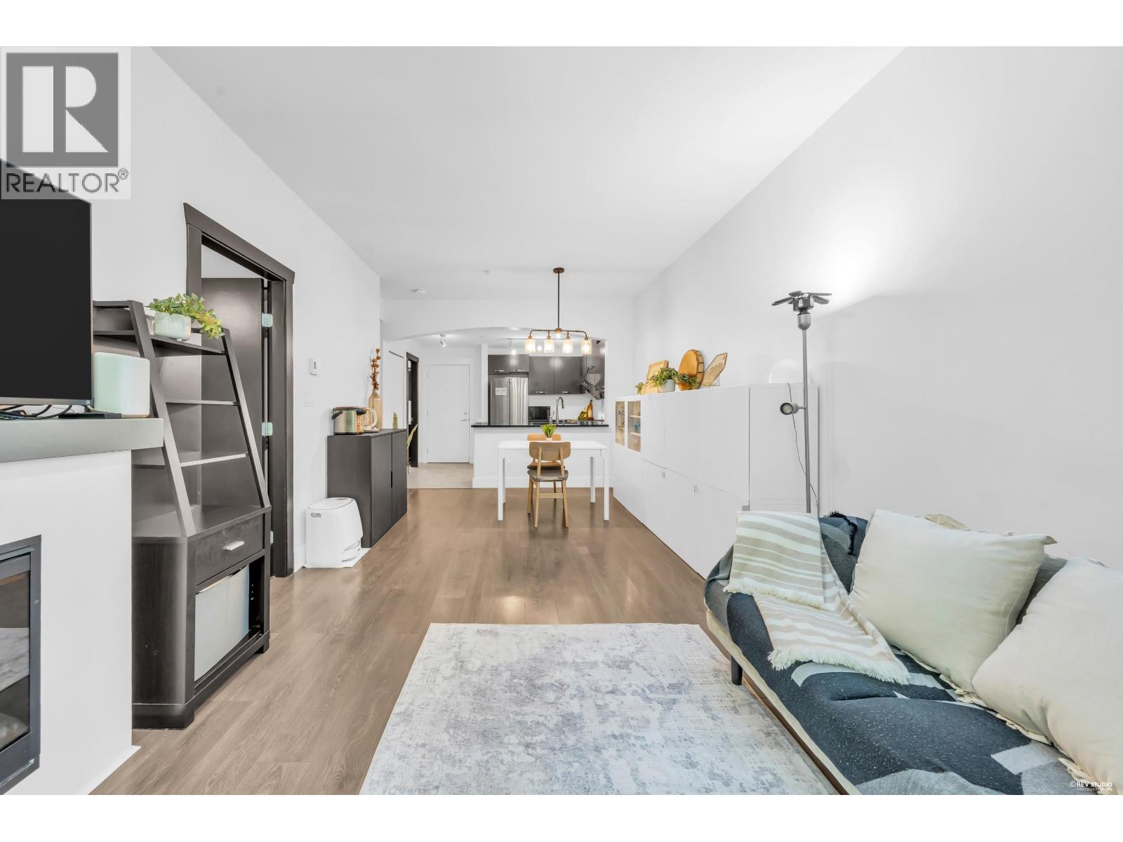 110 7488 BYRNEPARK WALK, Burnaby
