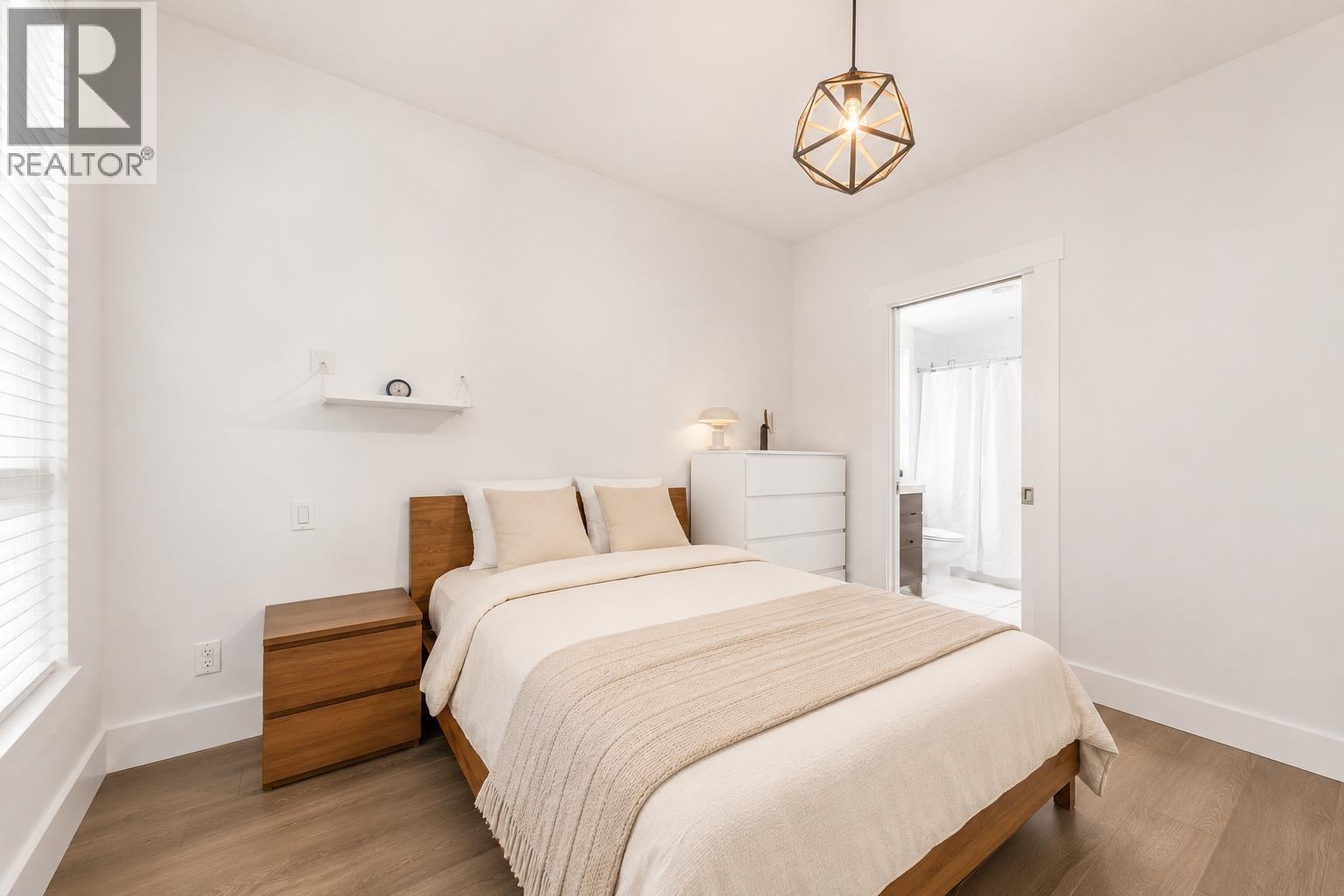 110 7488 BYRNEPARK WALK, Burnaby