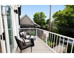 821 Craven Road, Toronto, ON M4L2Z7 Photo 9