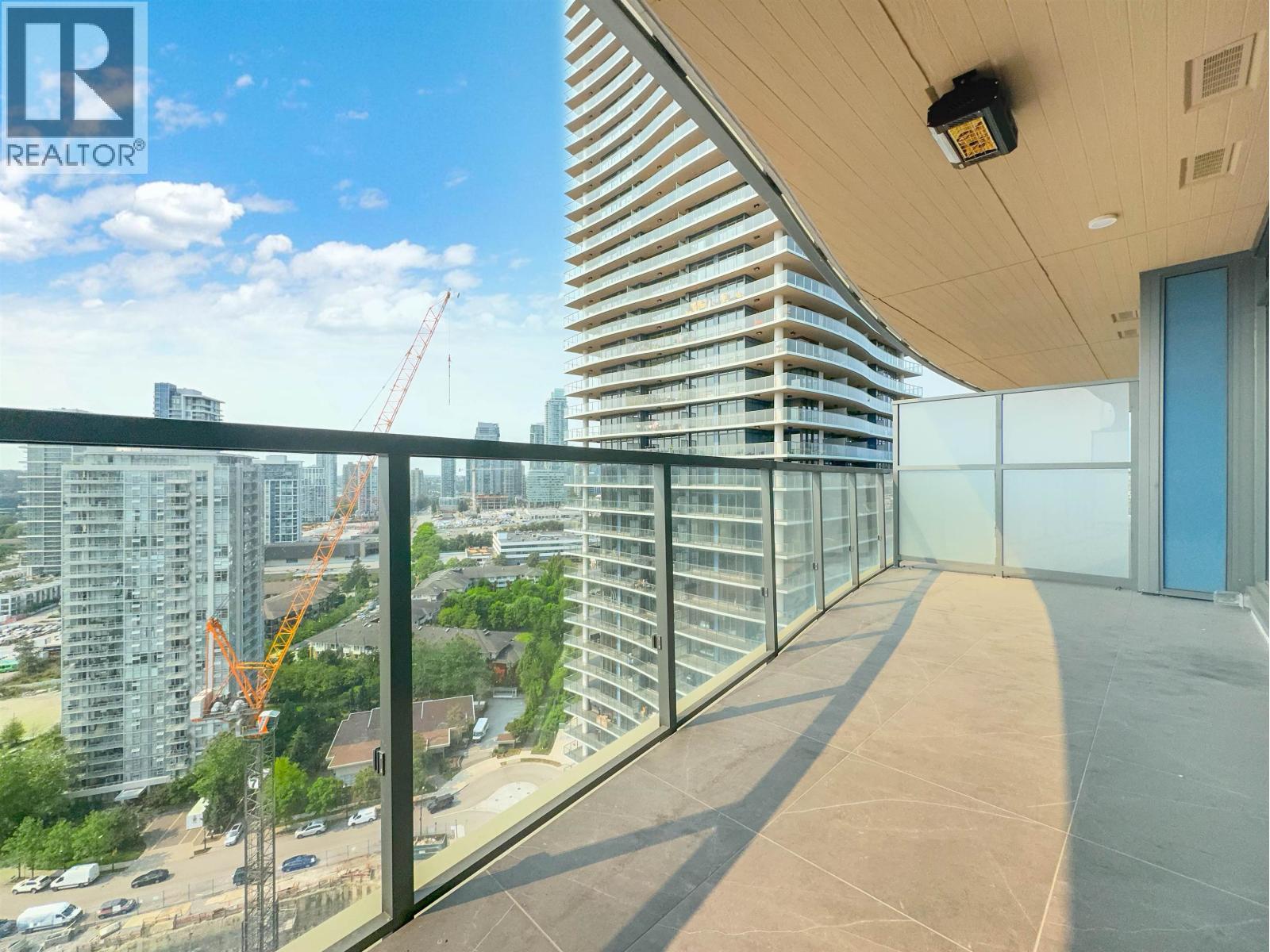 16xx 4890 LOUGHEED HIGHWAY, Burnaby