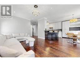 70 Mallard Marsh Crescent E, Richmond Hill, ON L4E4B7 Photo 12