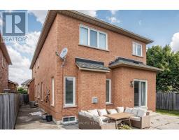 70 Mallard Marsh Crescent E, Richmond Hill, ON L4E4B7 Photo 48