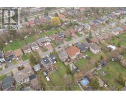 99 Spruce Avenue, Richmond Hill, ON L4C6V9 Photo 11