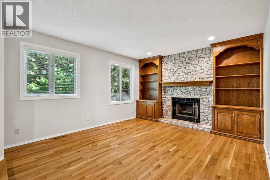 113 Hawkdale Bay NW - 14