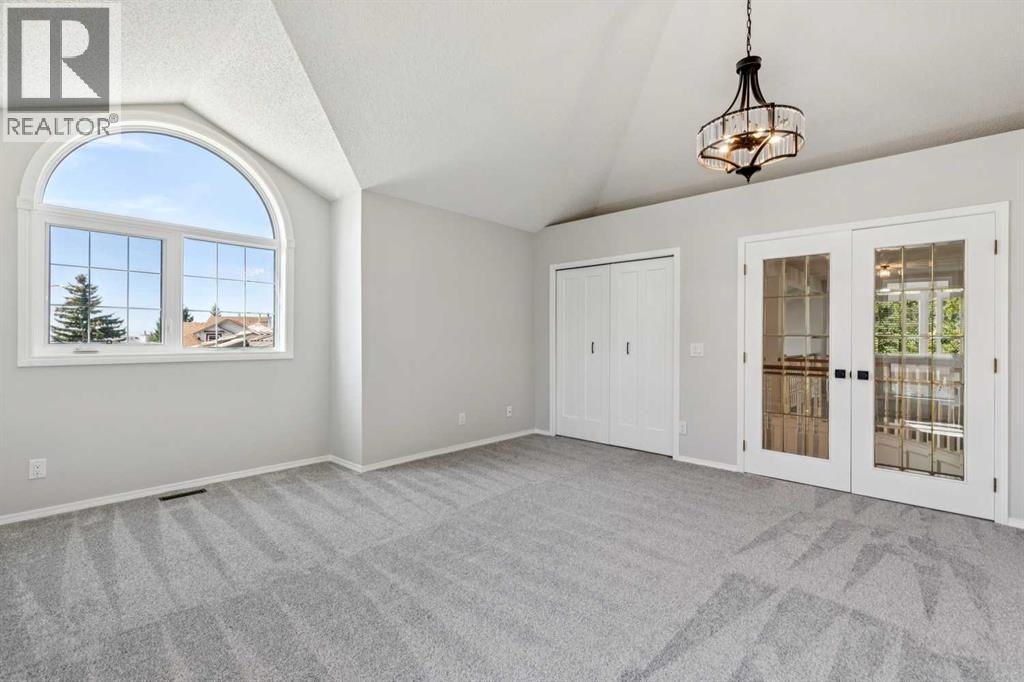113 Hawkdale Bay NW - 22