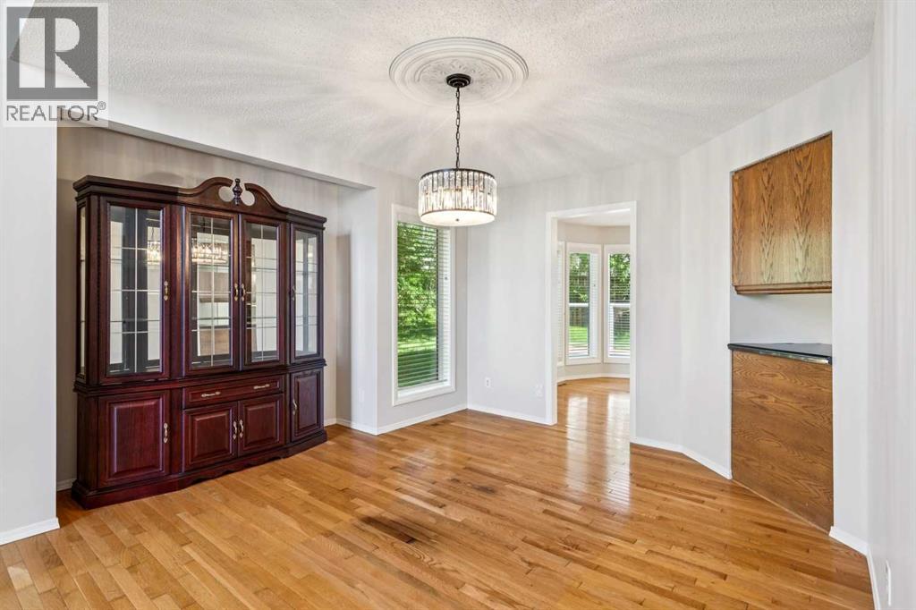 113 Hawkdale Bay NW - 5