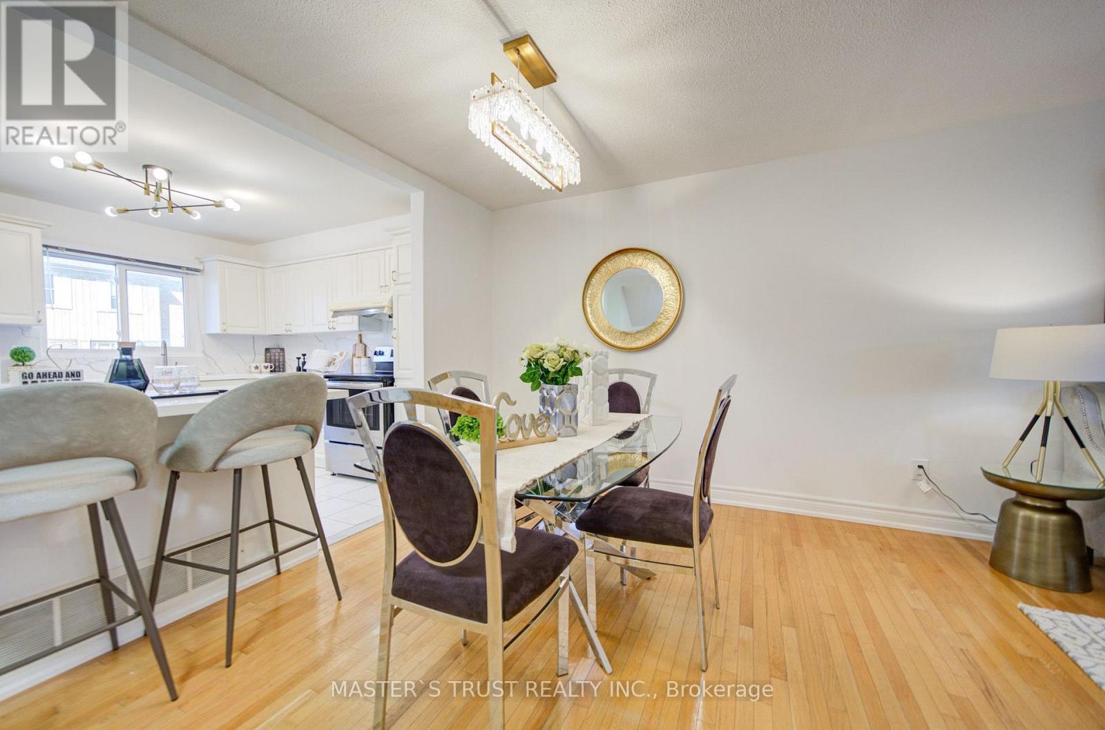 #61 15 BRIMWOOD BOULEVARD - Image 9