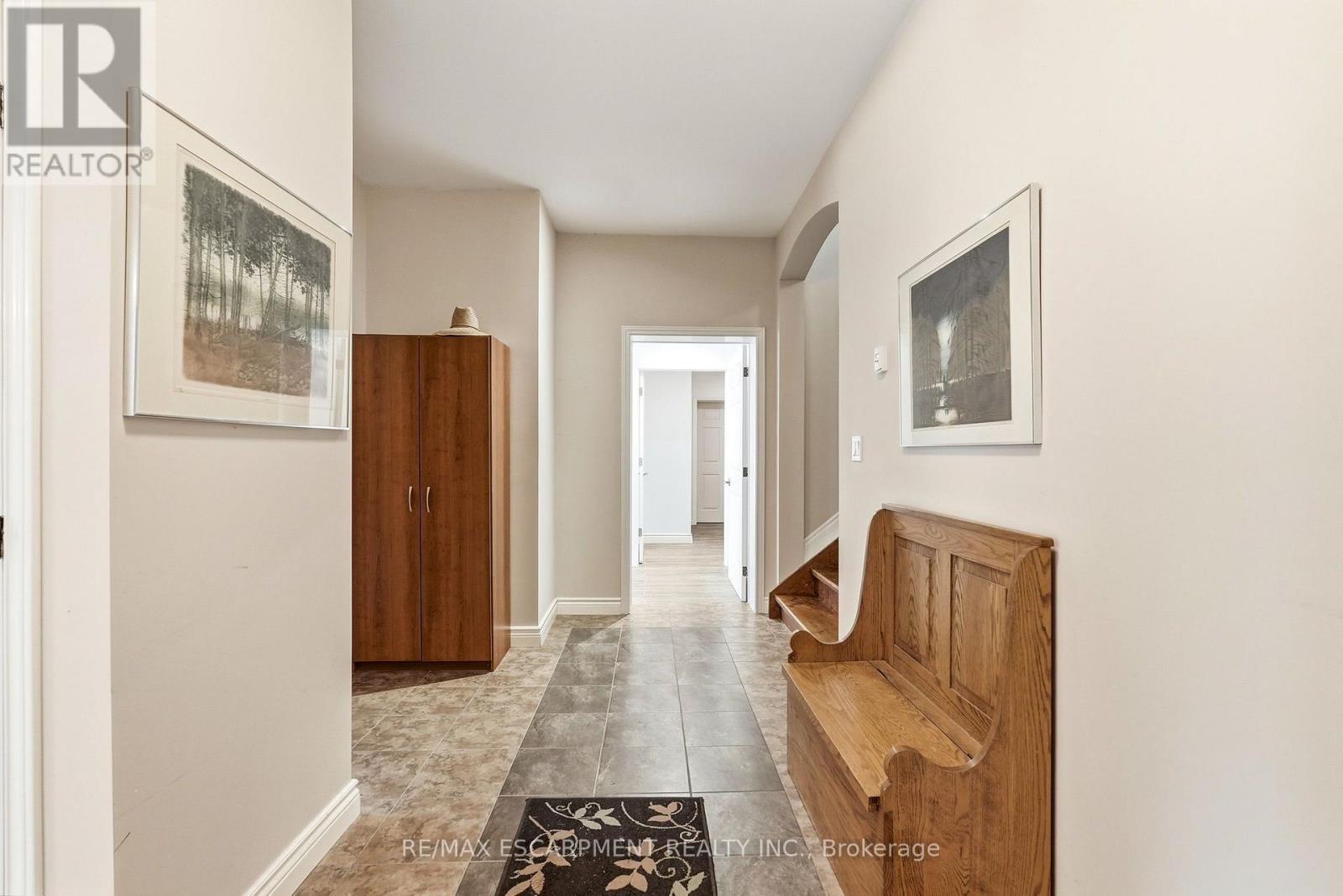 1296 DUNDAS STREET - Image 34