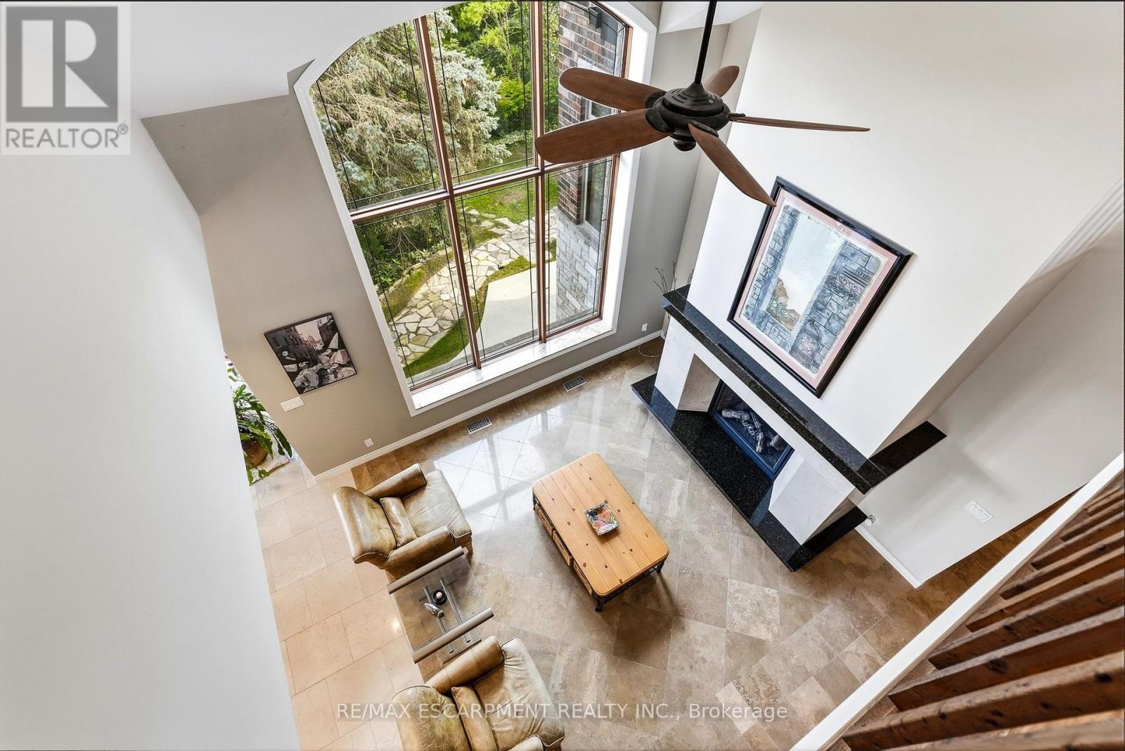 1296 DUNDAS STREET - 8
