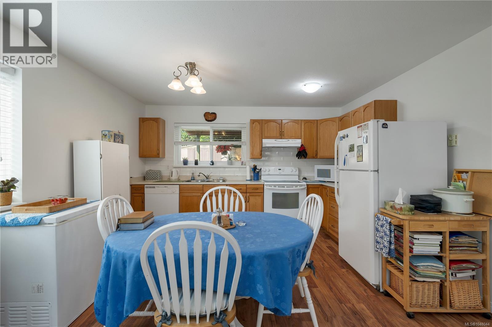 1920 Raven Pl, Campbell River