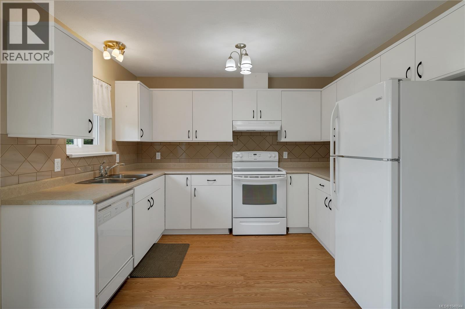 1920 Raven Pl, Campbell River