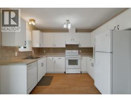 Entrance - 1920 Raven Pl, Campbell River, BC V9W7H8 Photo 6