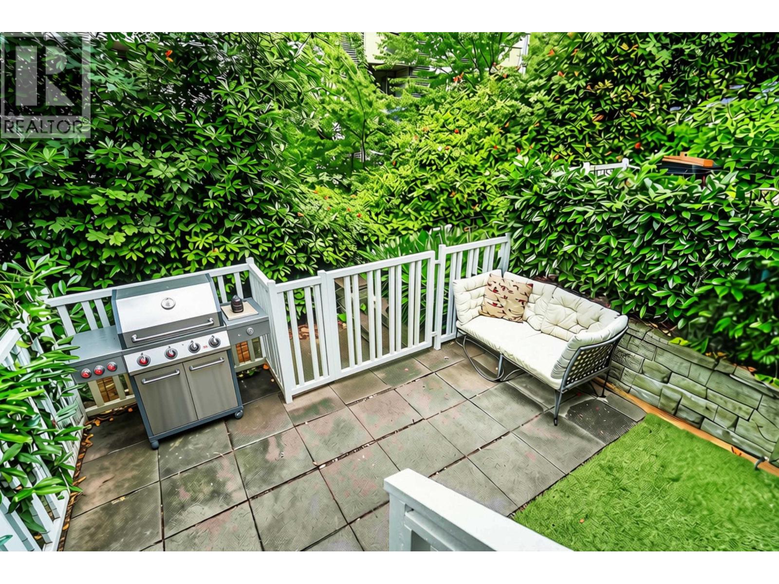 2866 SOTAO AVENUE, Vancouver