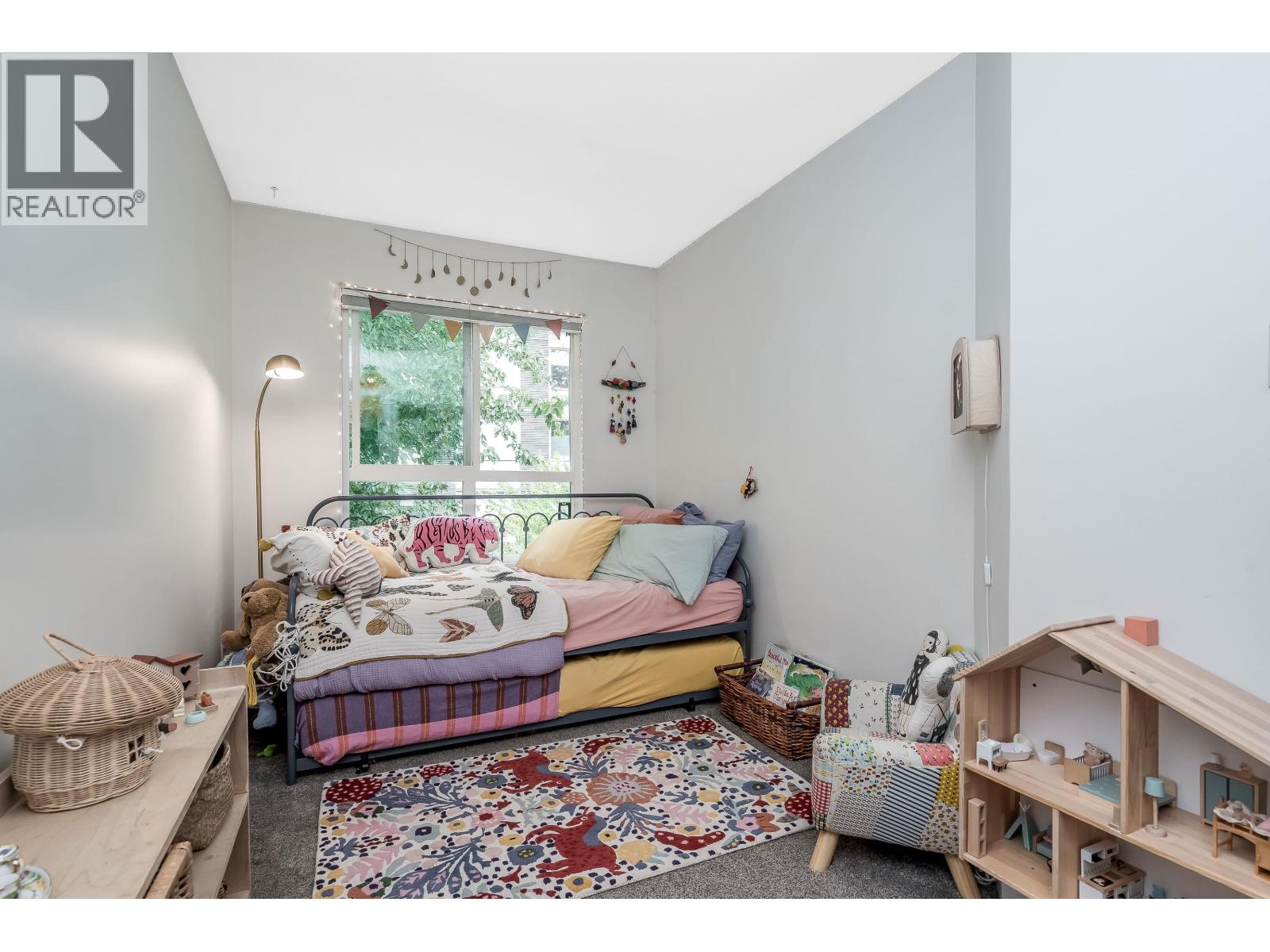 2866 SOTAO AVENUE, Vancouver