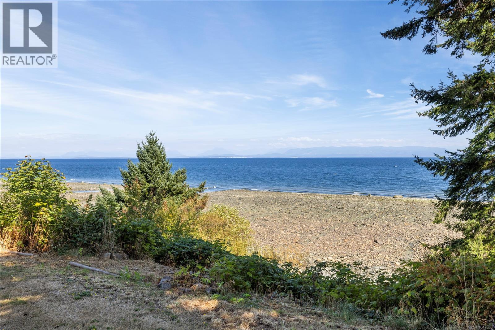 2310 Seabank Rd, Courtenay