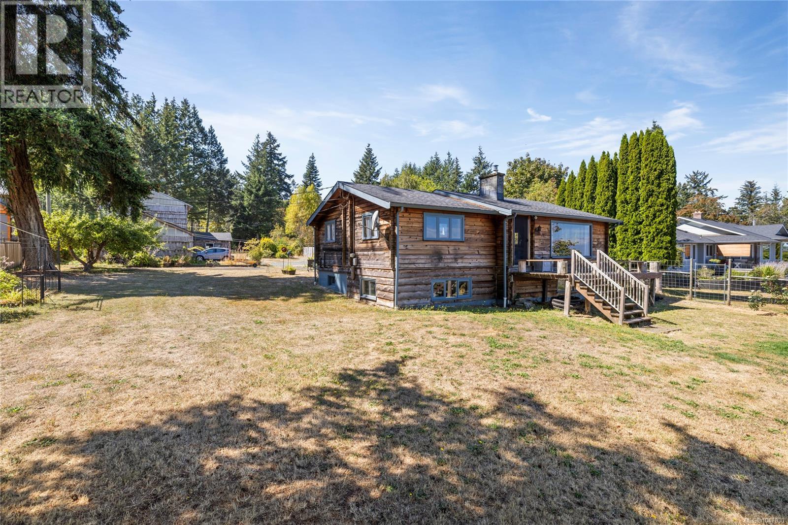 2310 Seabank Rd, Courtenay