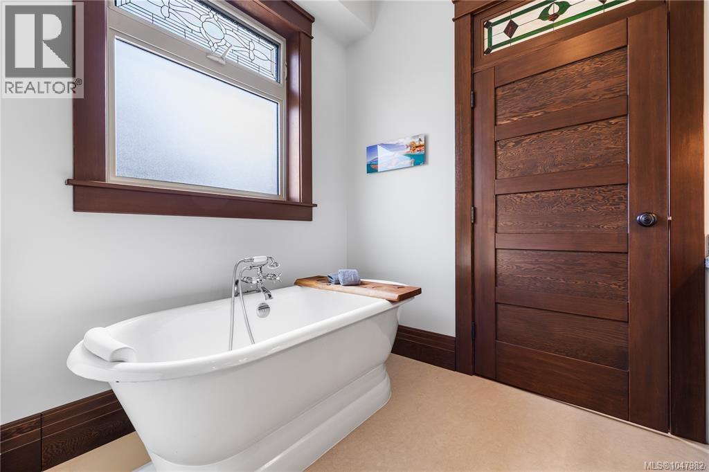 3816 Stuart Pl, Campbell River