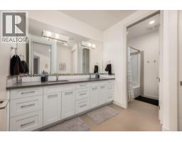 195 Ravine Drive, Coldstream, BC V1B4C9 Photo 32