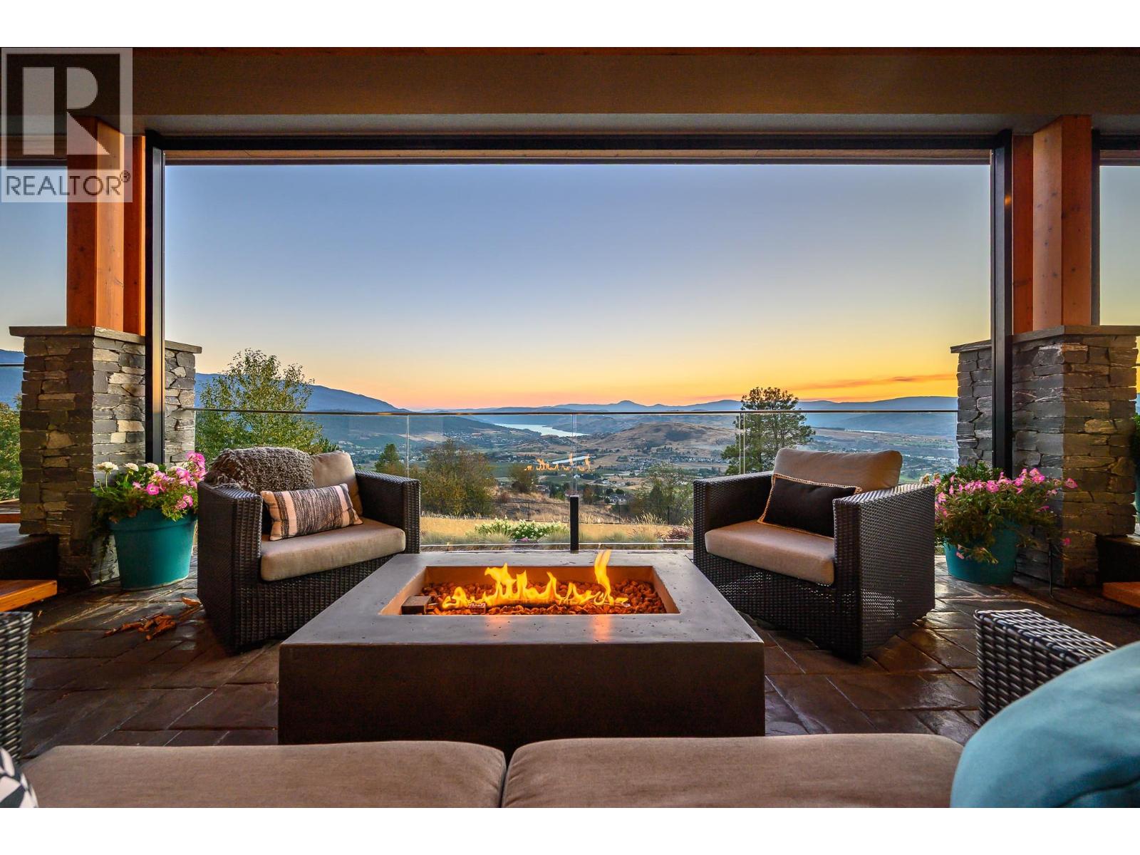 195 Ravine Drive