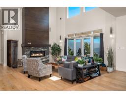 5pc Bathroom - 195 Ravine Drive, Coldstream, BC V1B4C9 Photo 12