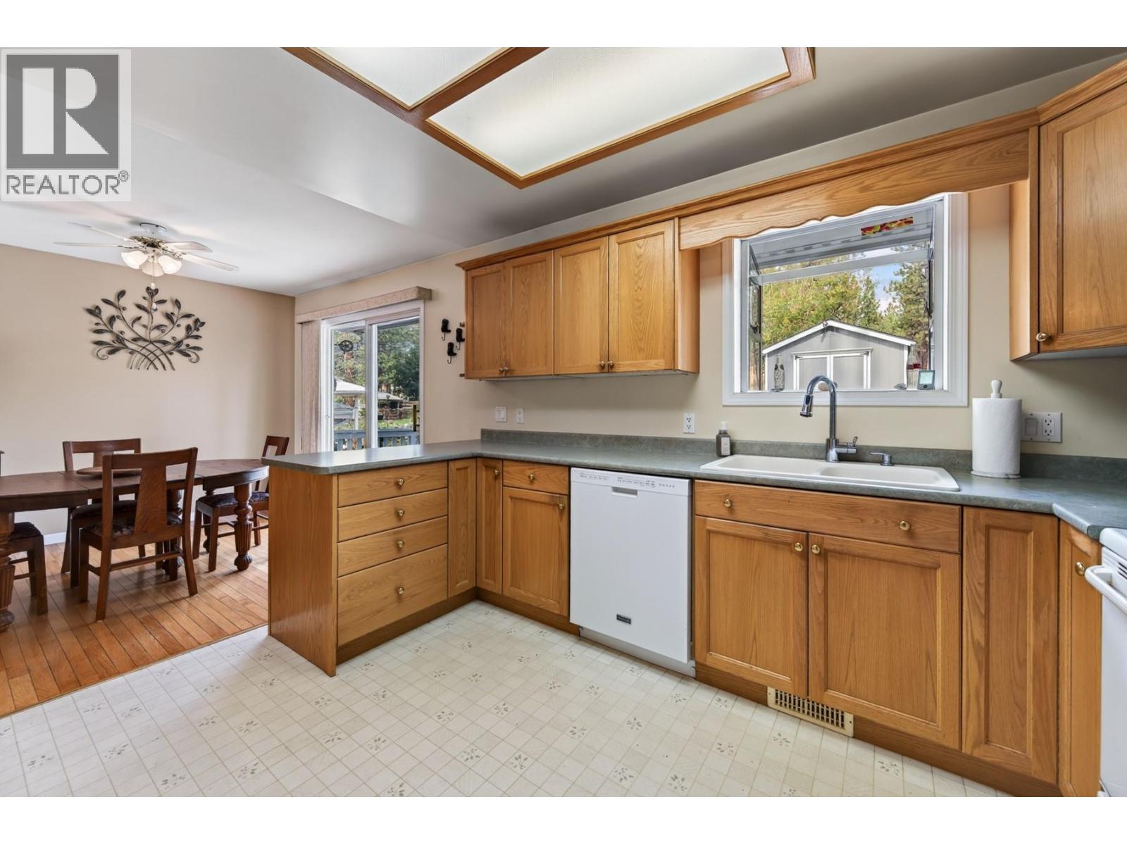 2063 Castillou Crescent, Merritt