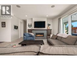 195 Ravine Drive, Coldstream, BC V1B4C9 Photo 40