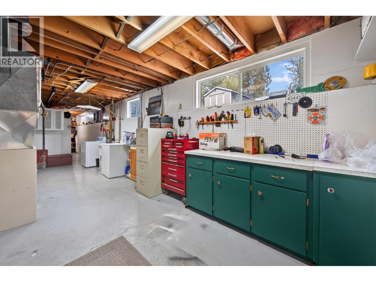 2063 Castillou Crescent, Merritt