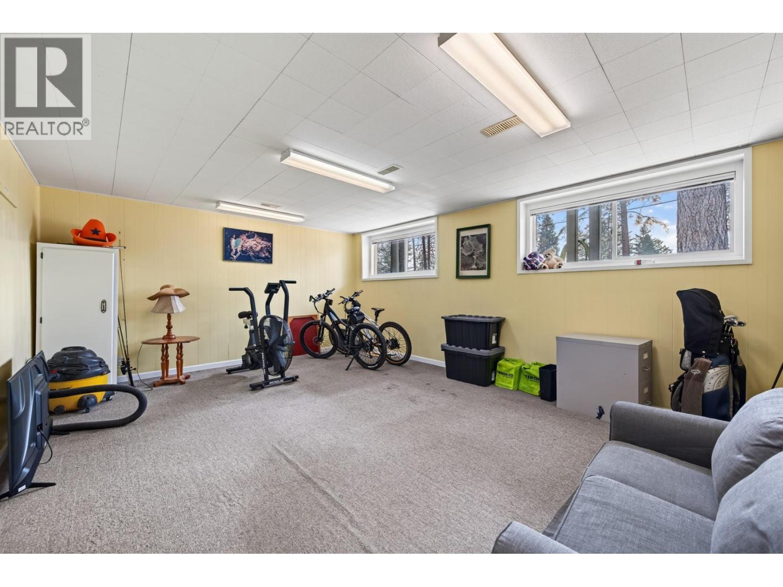 2063 Castillou Crescent, Merritt