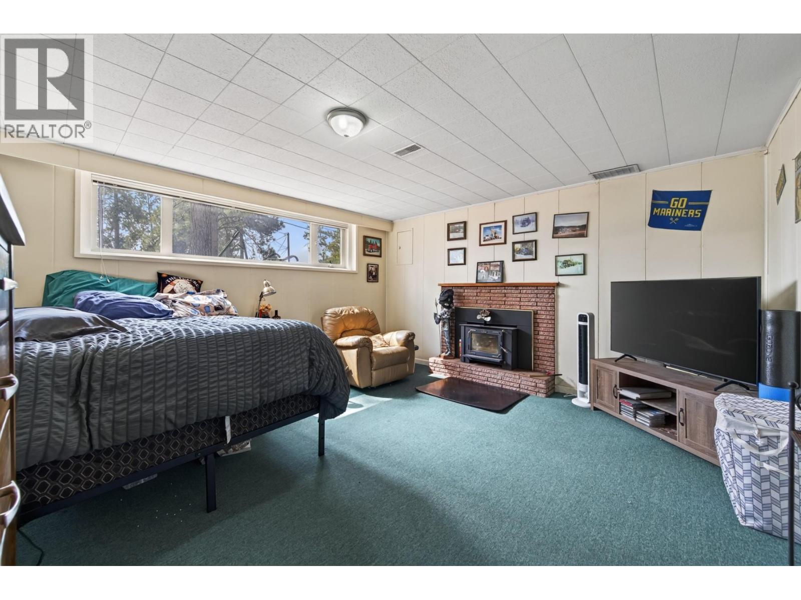 2063 Castillou Crescent, Merritt