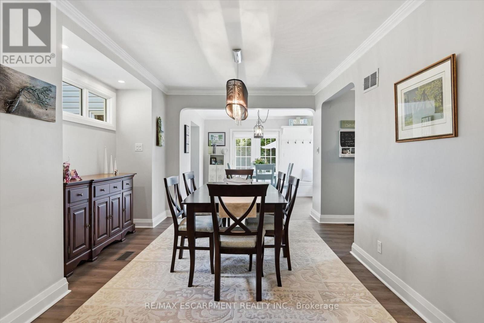 6 KERMAN AVENUE - Image 10
