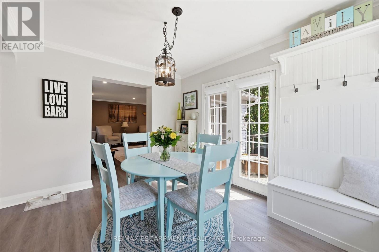 6 KERMAN AVENUE - Image 20