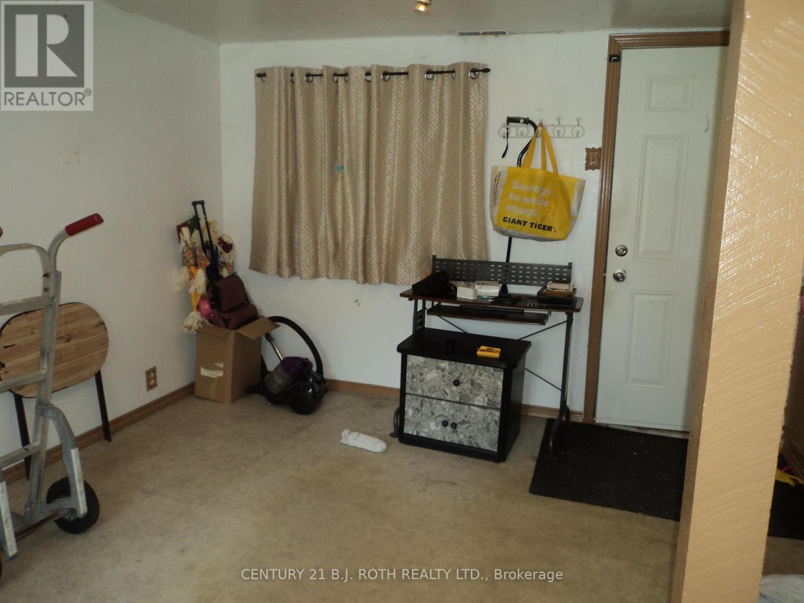 137 DUFFERIN STREET - 21