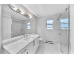 14339 74a Avenue, Surrey, BC V3W4C6 Photo 18