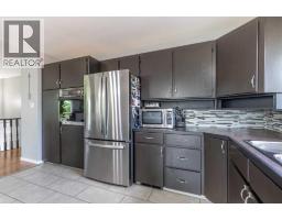 130 Chippewa Crescent W - photo 14