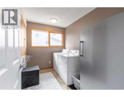 130 Chippewa Crescent W - photo 18