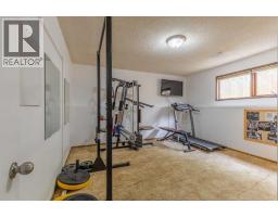 130 Chippewa Crescent W - photo 25