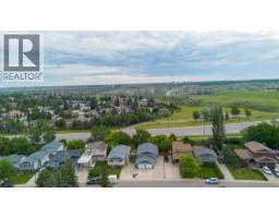 130 Chippewa Crescent W - photo 46