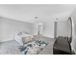 14339 74a Avenue, Surrey, BC V3W4C6 Photo 15