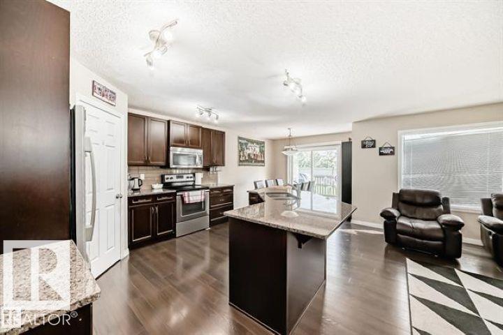 625 56 ST SW, Charlesworth, Edmonton photo 4