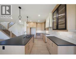 267 Joan Flood, Essex, ON N8M3E9 Photo 19