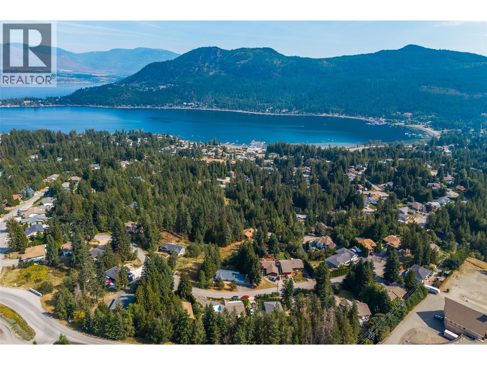2371 Forest View Place, Blind Bay