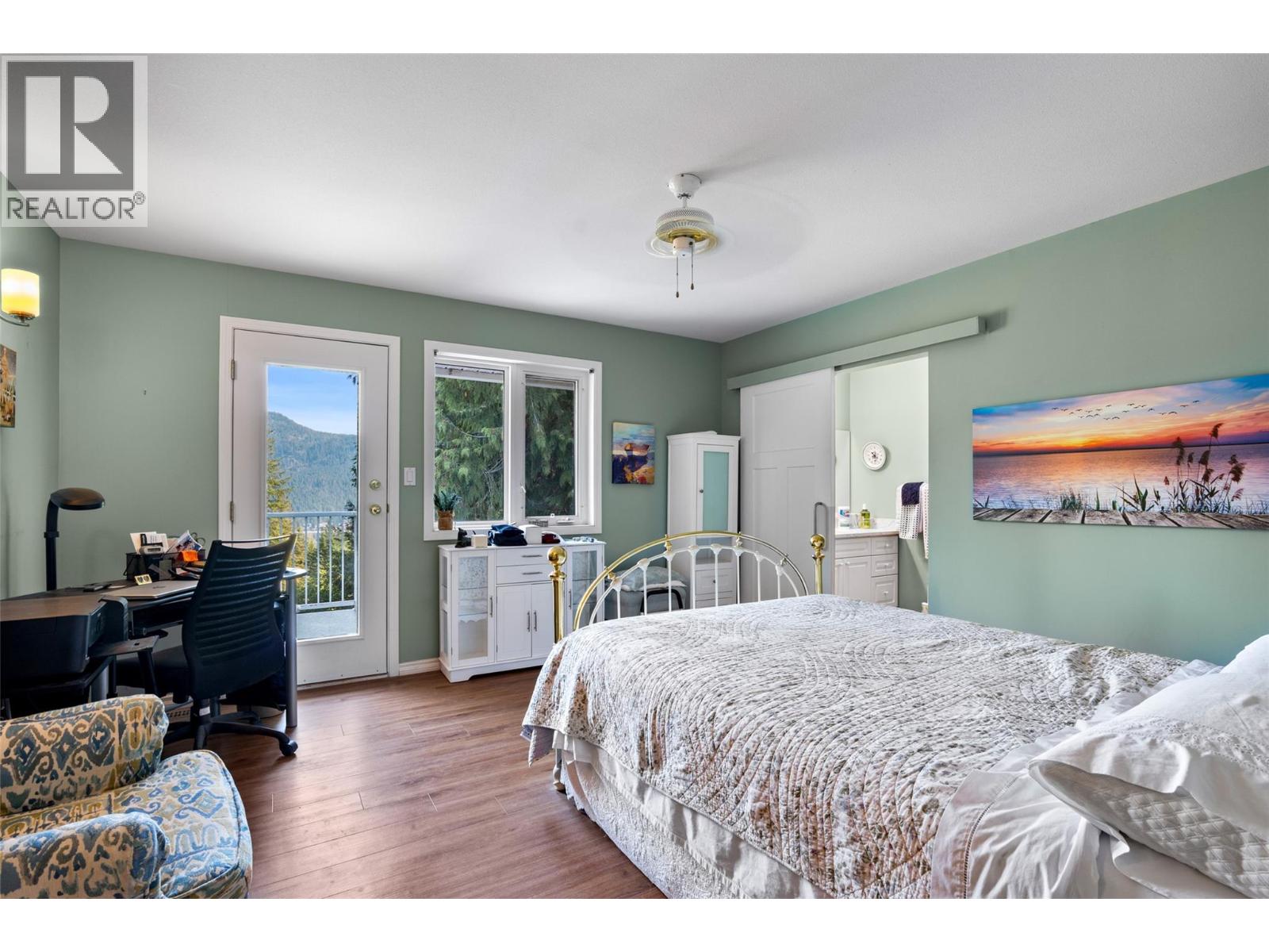 2371 Forest View Place, Blind Bay