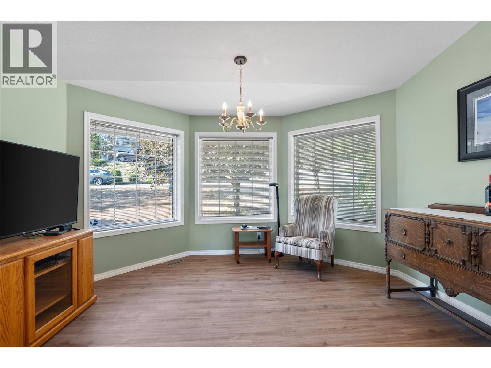 2371 Forest View Place, Blind Bay
