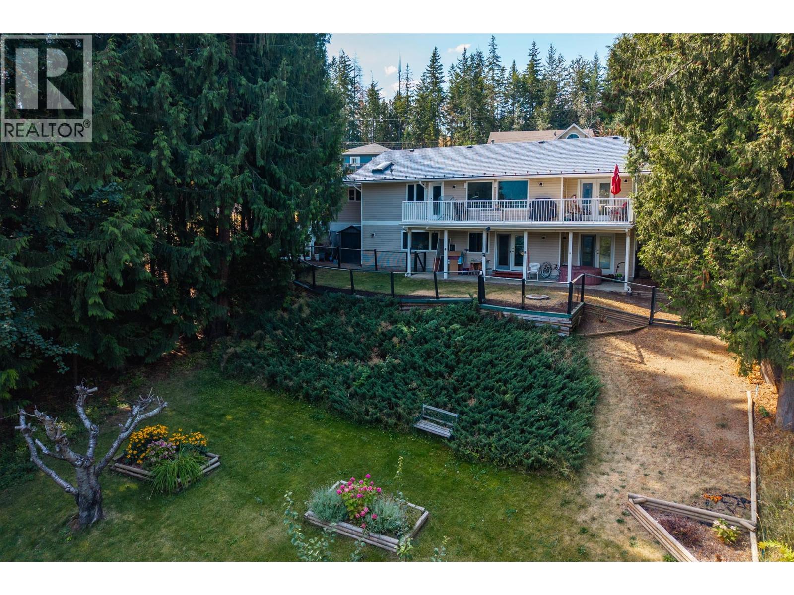 2371 Forest View Place, Blind Bay