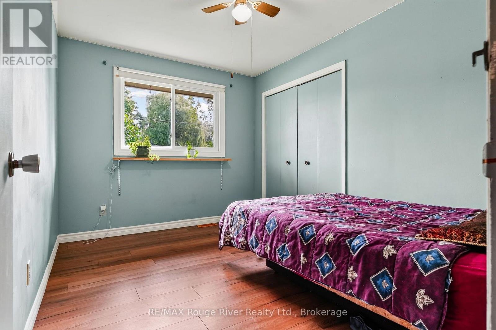 14 ELGIN STREET S - 32